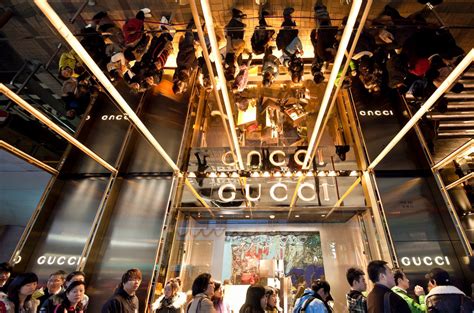 PPR : Gucci Group se réjouit des certifications obtenues par LGL